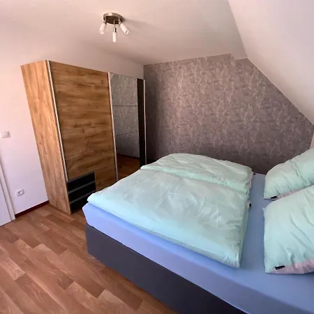 Appartement Haus Rosa à Ellenz-Poltersdorf Extérieur photo