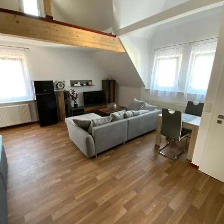 Appartement Haus Rosa à Ellenz-Poltersdorf Extérieur photo